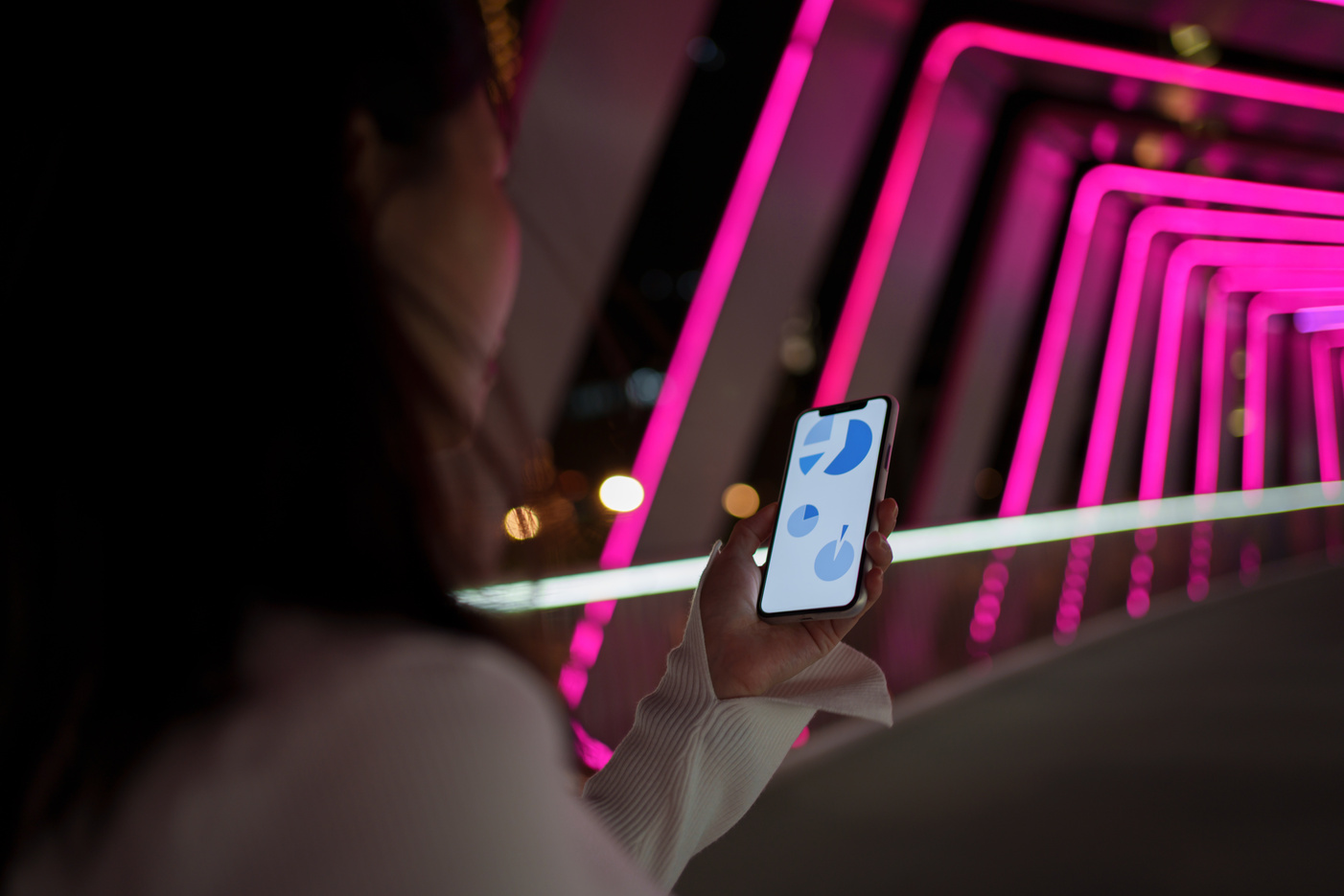 Easy access to information on smartphones